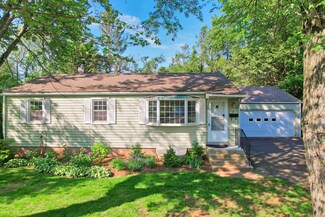 7 Pickett Ln, Unionville, CT 06085