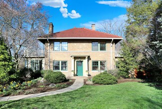 5224 Grandview Dr, Indianapolis, IN 46228