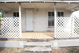 2851 Poinsettia Ave, Bartow, FL 33830