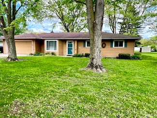 5322 Maplecrest Rd, Fort Wayne, IN 46835