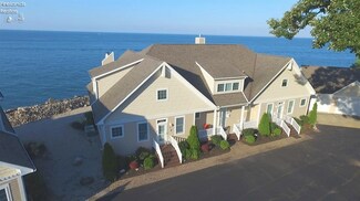 101 Point of View Dr Unit 101, Lakeside Marblehead, OH 43440