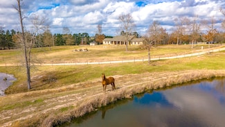 470 Farm To Market 942, Livingston, TX 77351