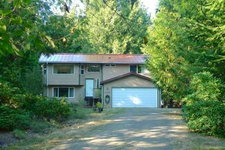 1274 Shearwater Ln NW, Seabeck, WA 98380