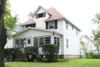 306 S Genoa St, Genoa, IL 60135