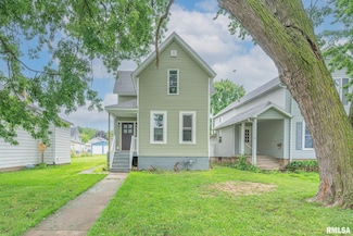 617 6th Ave S, Clinton, IA 52732