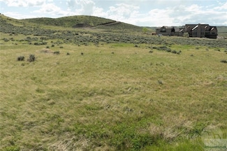 2500 Vista Loop Dr, Billings, MT 59044