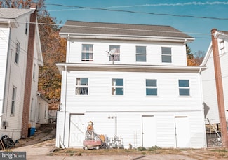 418 Center Ave, Jim Thorpe, PA 18229
