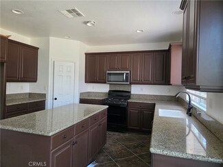 1899 Spring White Rd, Hemet, CA 92545