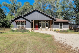 40 Bob Steele Rd, Evergreen, TX 77331