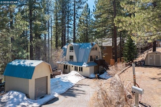 12255 Sierra Dr E, Truckee, CA 96161