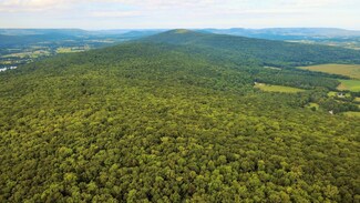 80 Kroff Rd, Gurley, AL 35748