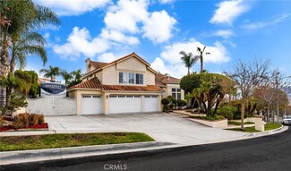 1015 La Salle Cir, Corona, CA 92879