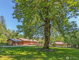 37226 Washington 706, Ashford, WA 98304