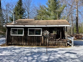 7136 Timber Ln, Newbold, WI 54539