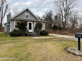 14 Homer Ave, Queensbury, NY 12804