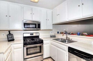 1360 Redondo Ave Unit 104, Long Beach, CA 90804