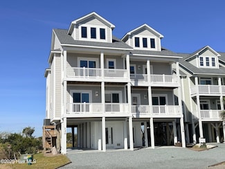 130 Sea Oaks Ct, North Topsail Beach, NC 28460