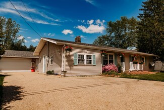 2277 76th St SE, Caledonia, MI 49316