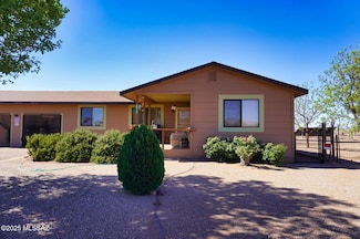 5215 E Sunizona Dr, Pearce, AZ 85625