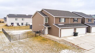 4724 Impala Ct NW, Mandan, ND 58554