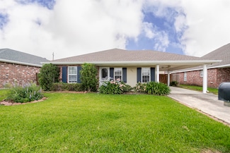 385 Garden View Dr, Houma, LA 70364