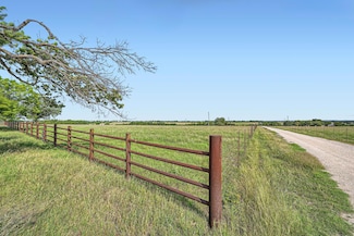 1850 County Road 105, Hutto, TX 78634