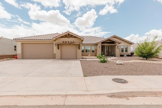 3468 Tesuque Dr, Alamogordo, NM 88310