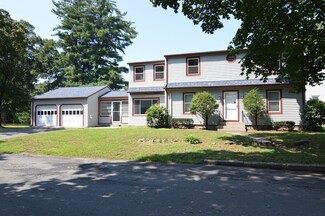 43 Sheridan Ave, West Springfield, MA 01089