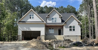 45 Pine Hill Ct, Spring Lake, NC 28390
