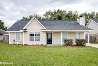 12040 Harmony Cir, Gulfport, MS 39503