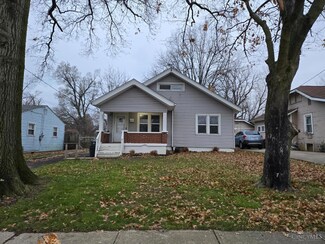 2220 Fernwood St, Middletown, OH 45044