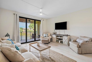 300 Uno Lago Dr Unit 304, Juno Beach, FL 33408