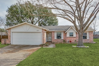 1614 Dove Dr, Garland, TX 75040
