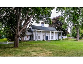 21 Endicott Rd, Boxford, MA 01921