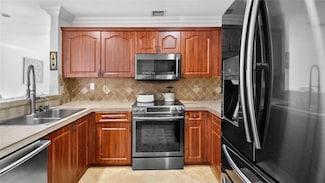 4409 SW 11th Place, Deerfield Beach, FL 33442