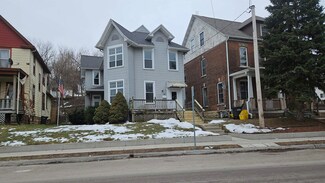 180 Kaufmann Ave, Dubuque, IA 52001