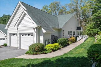 10 Silver Pines Blvd, North Smithfield, RI 02896