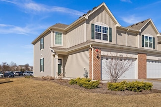 1132 Hawk Hollow Dr, Yorkville, IL 60560