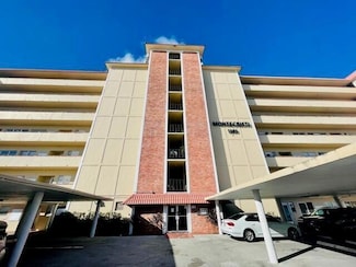 1101 Crystal Lake Dr Unit 705, Deerfield Beach, FL 33064