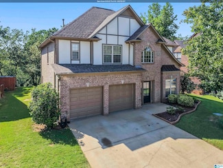 8738 Highlands Dr, Trussville, AL 35173