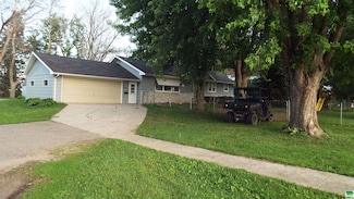 142 Section Line Rd, Little Rock, IA 51243