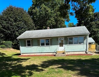 294 S Longyard Rd, Southwick, MA 01077