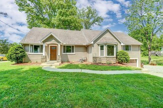 3567 Lewis Rd, Amelia, OH 45102