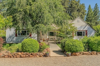 4048 Independence Rd, Mokelumne Hill, CA 95245