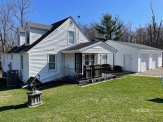15590 Kreashbaum Rd, Rockbridge, OH 43149