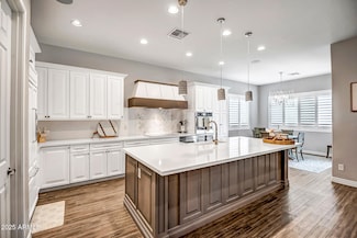 2749 E Pearl St, Mesa, AZ 85213