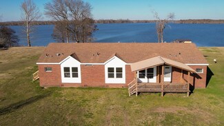 2756 Eagle Lake Shore Rd, Vicksburg, MS 39183