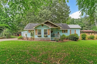 8669 Davis St, Braselton, GA 30517