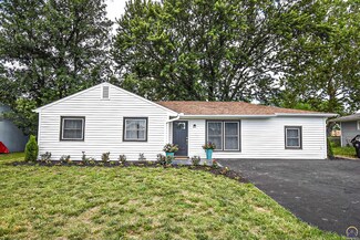 1725 SW Fairlawn Rd, Topeka, KS 66604