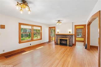 3320 SW 12th St, Des Moines, IA 50315